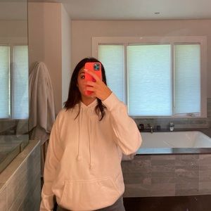 Brandy Melville sweatshirt